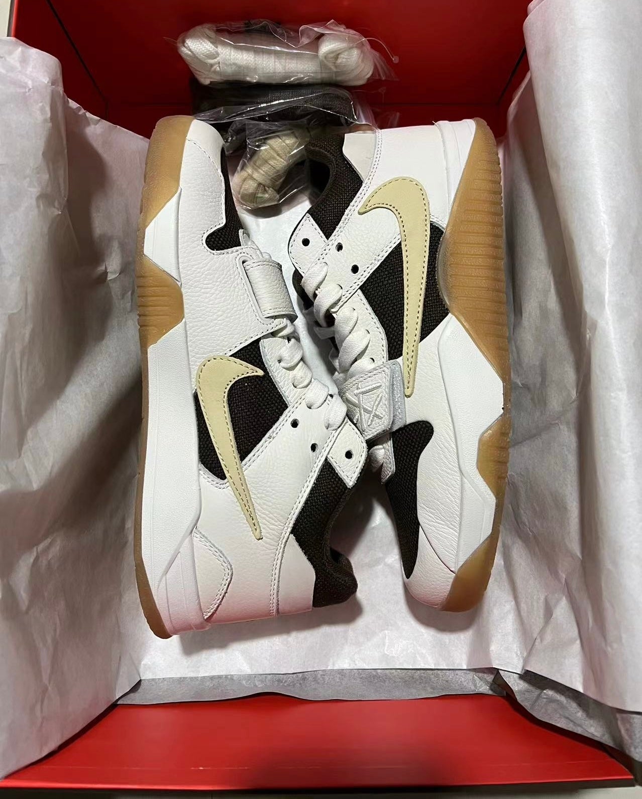 Jordan 1 Travis Scott - Jumpman Jack Sail