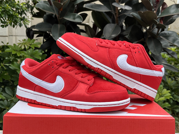 A Nike Dunk - Valentines Day