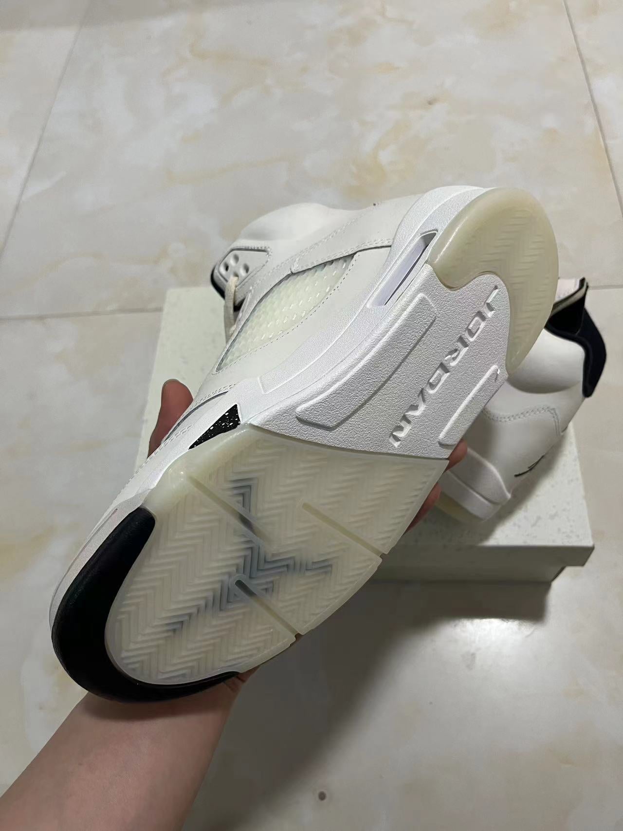 Jordan 5 - Sail