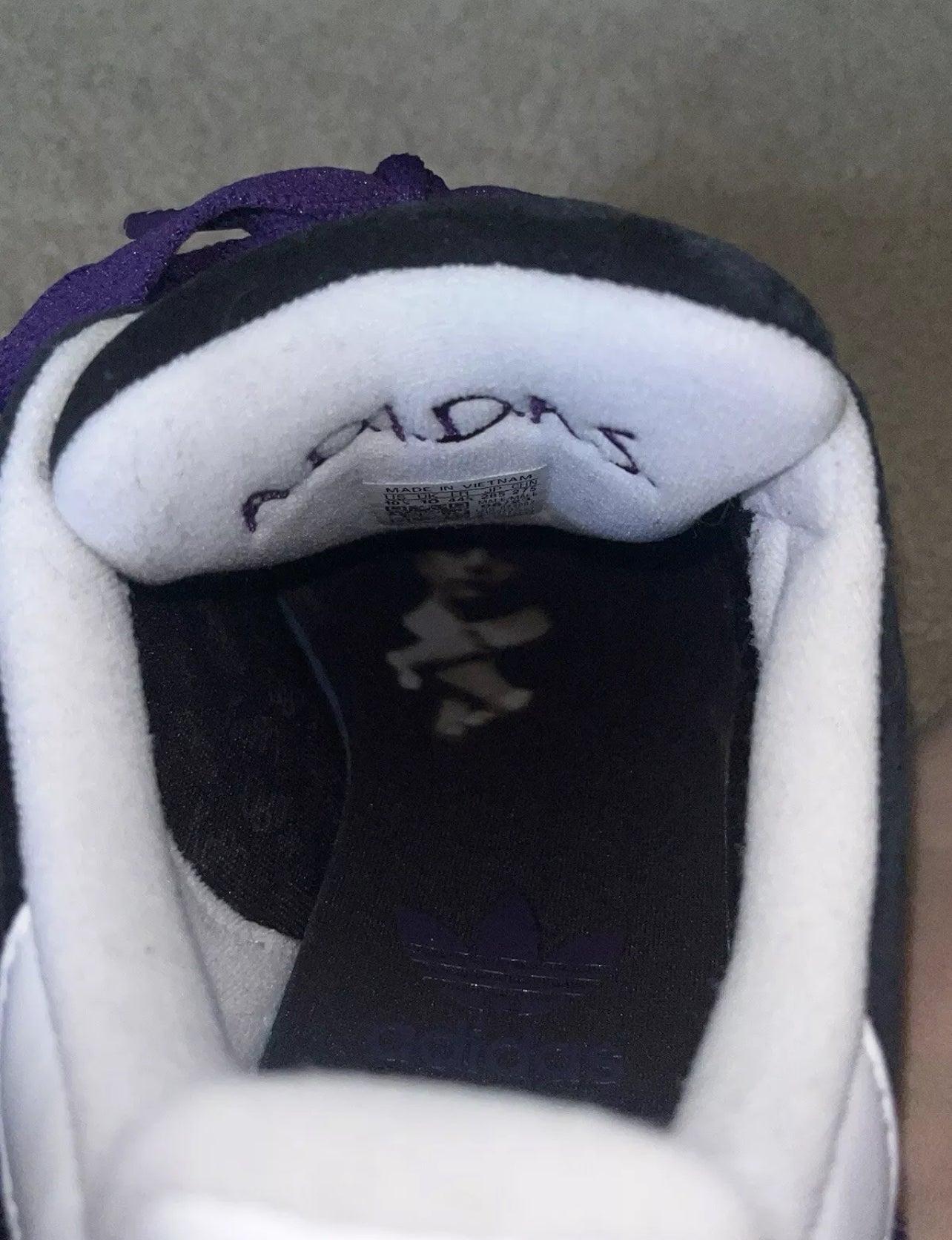 Adidas Campus 00’s Korn Collab