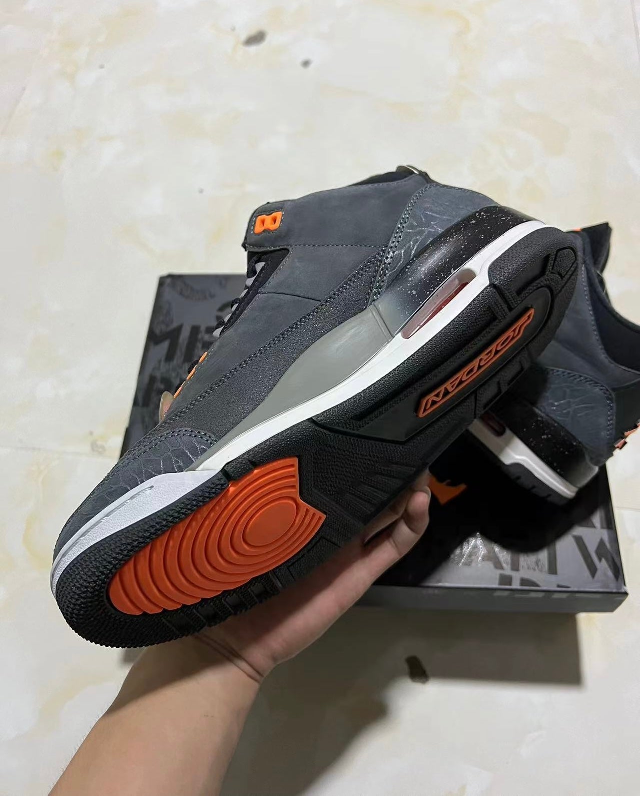 Jordan 3 - Retro Fear