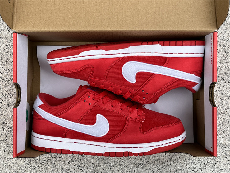 A Nike Dunk - Valentines Day