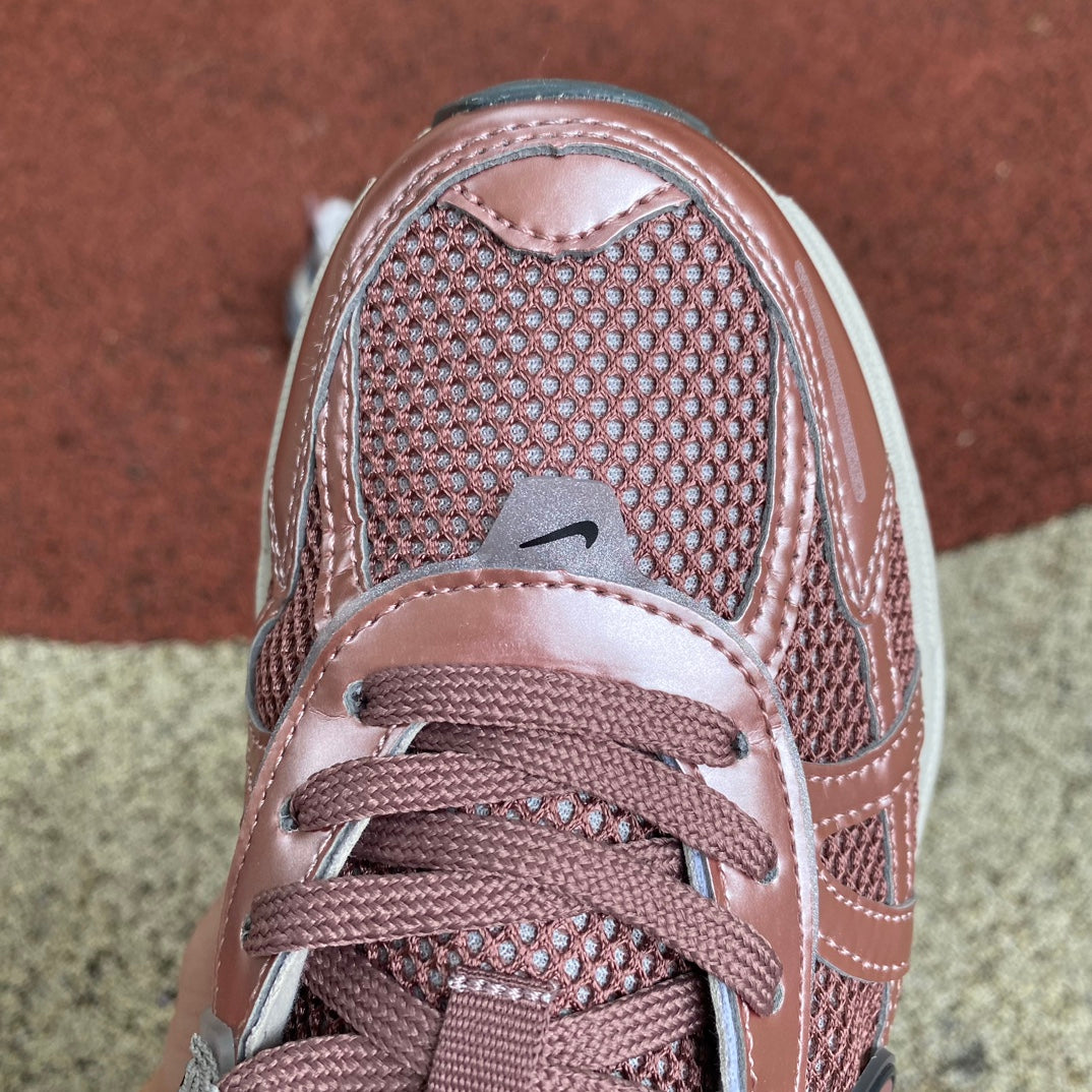 Nike V2K Run - Smokey Mauve