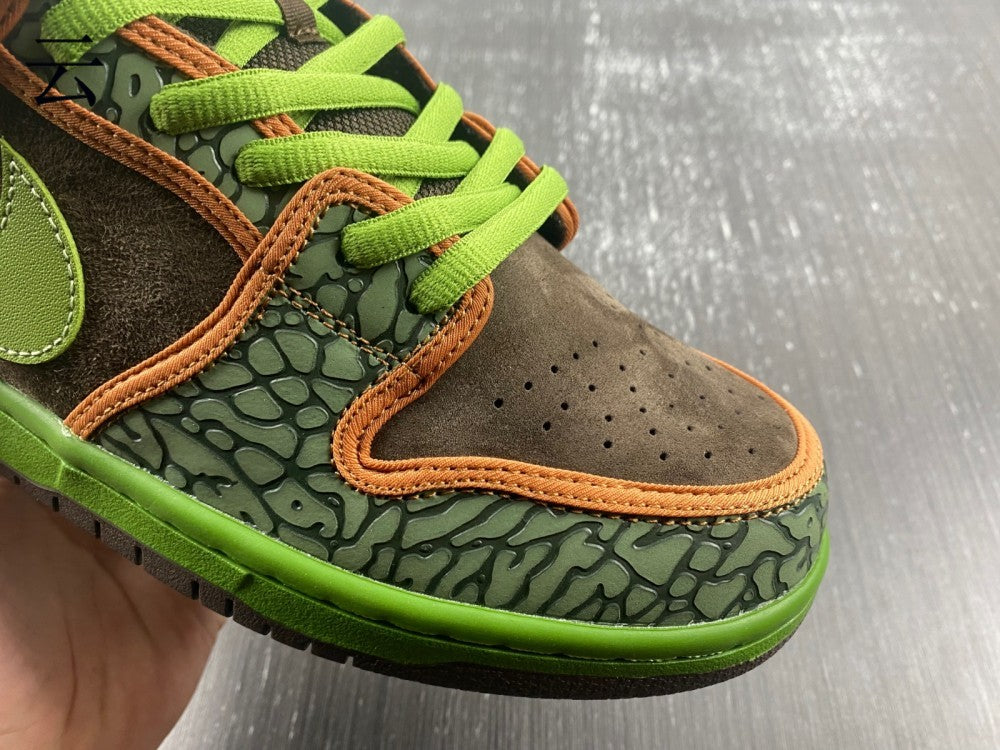 A Nike SB Dunk- De la Soul