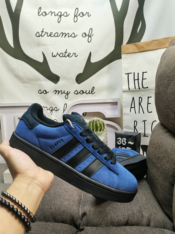 Adidas - Campus 00’s