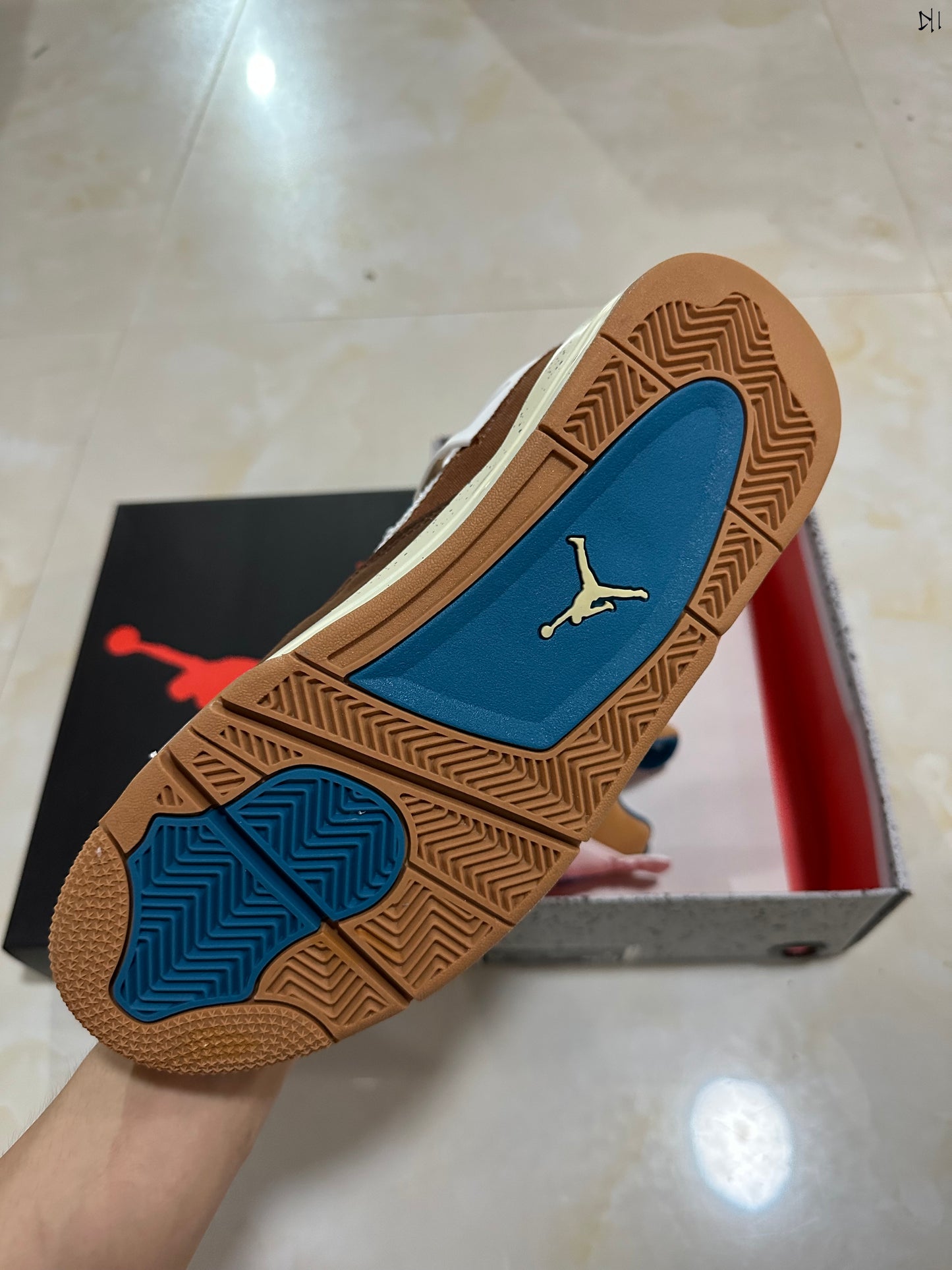 Jordan 4 - Cacao Wow
