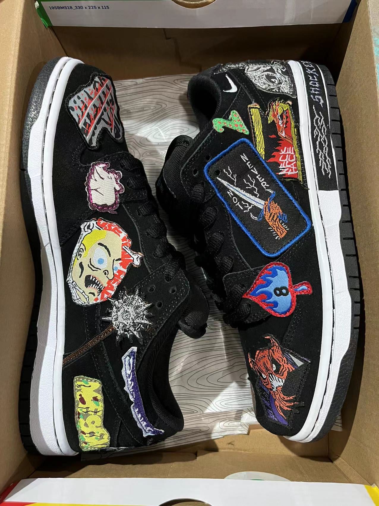 A Nike SB Dunk - Neckface