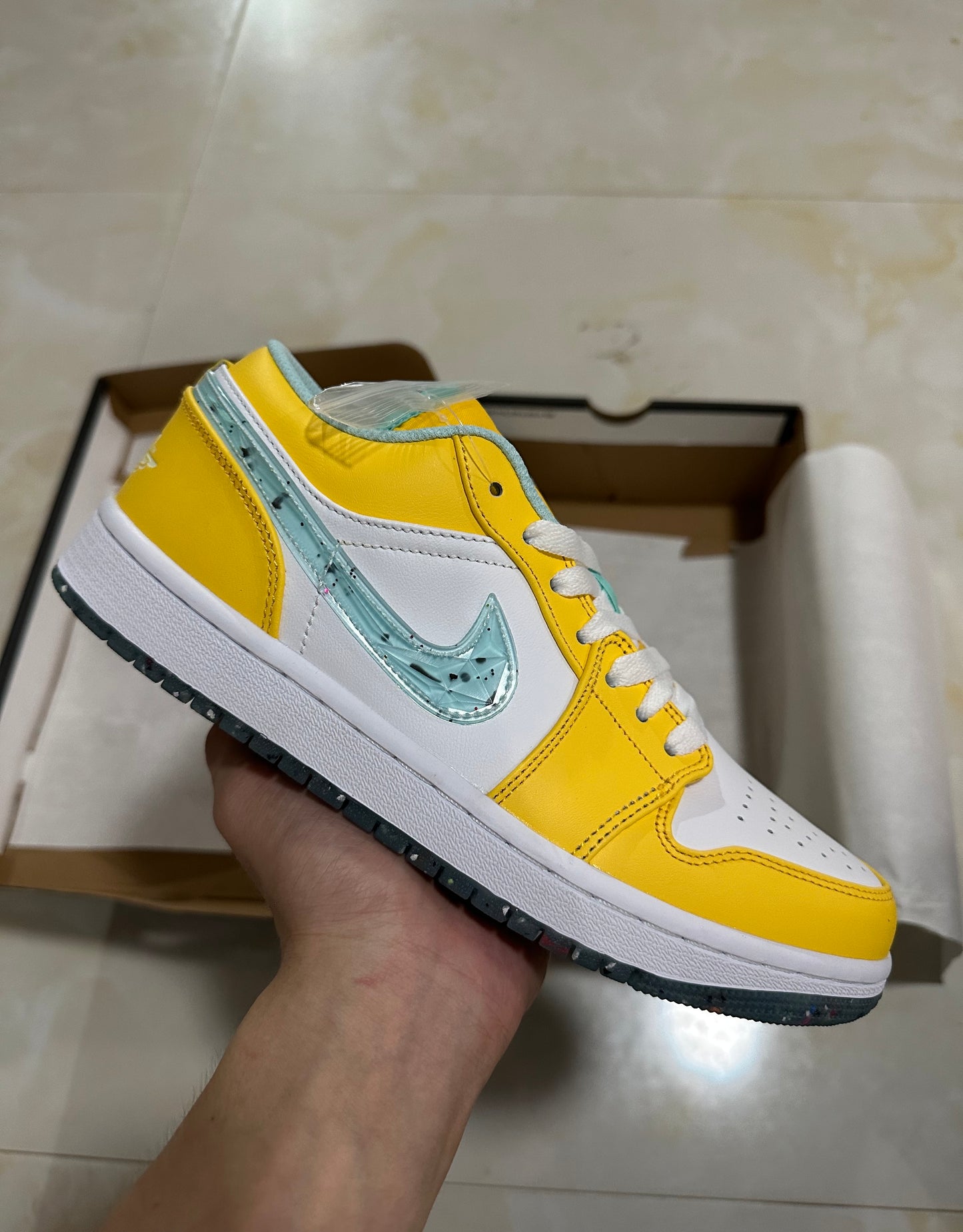 Jordan 1 Low - Recycled Grind