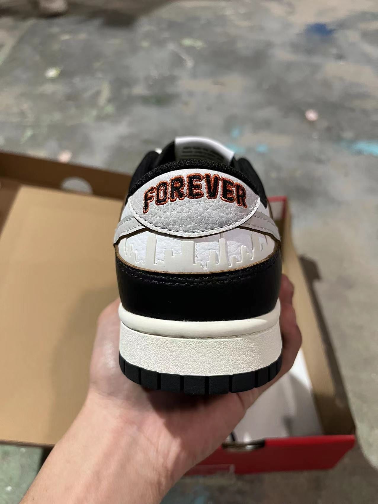 A Nike SB Dunk- HUF San Fransisco