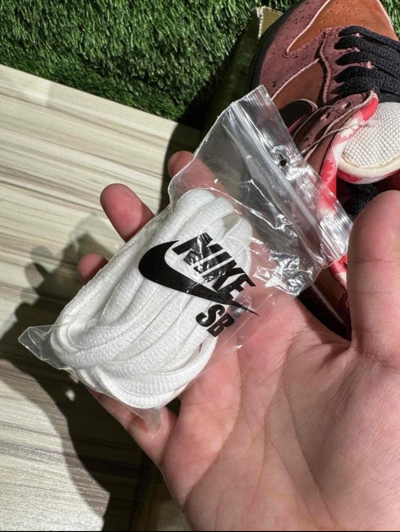 A Nike SB Dunk- Red Lobster