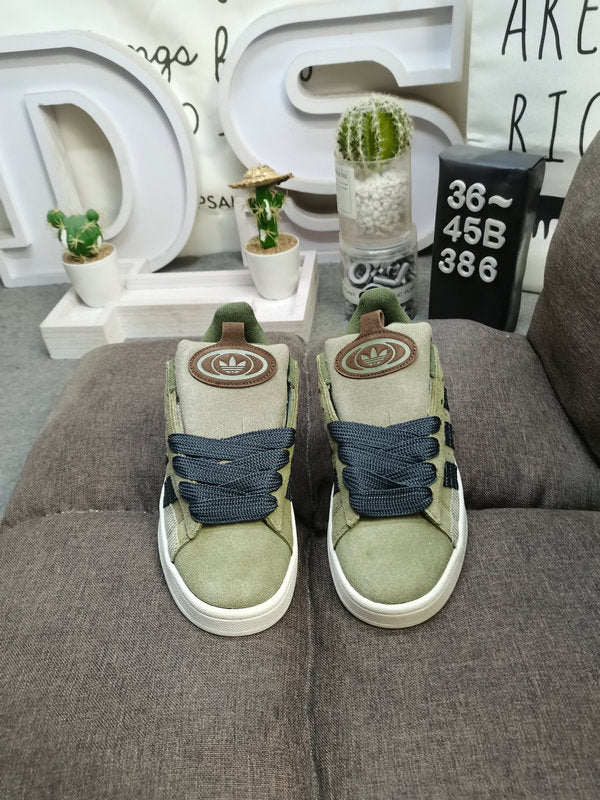 Adidas - Campus 00’s