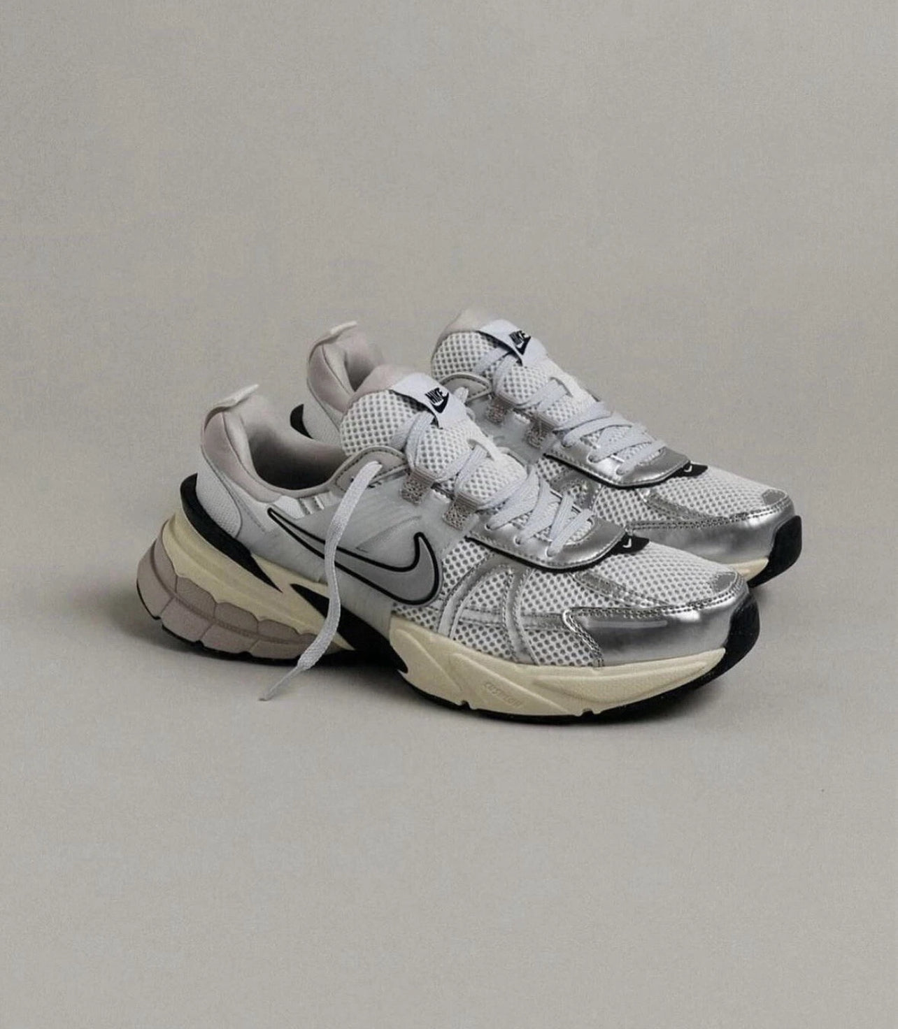 Nike V2K Metallic Silver White