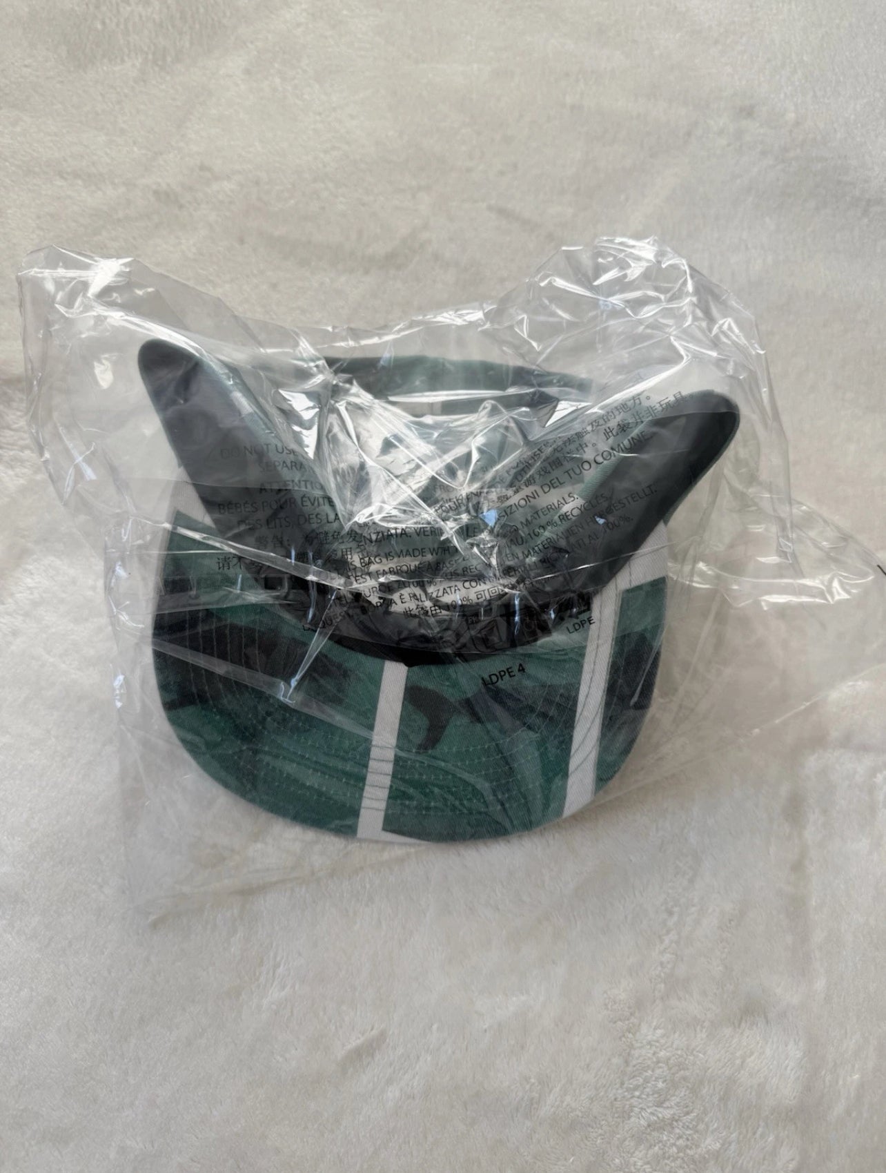 Supreme Gorra - Damien Hirst Camp