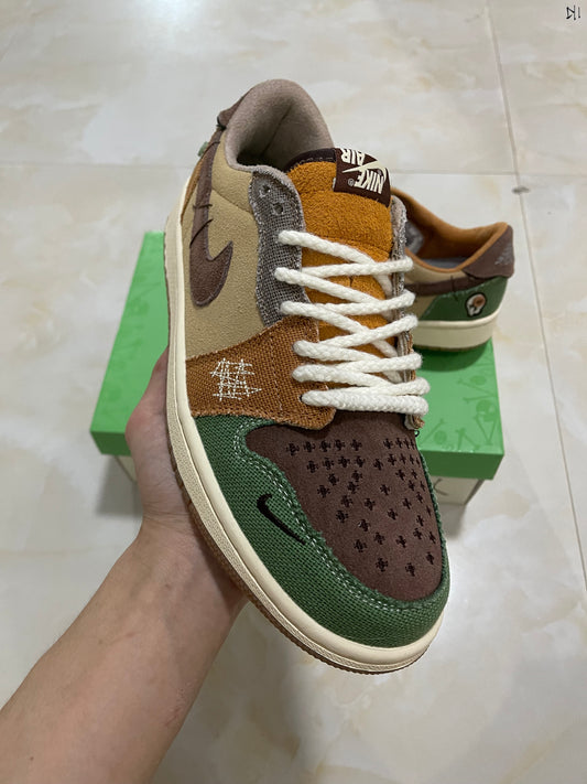 A Nike SB Dunk - Voodoo