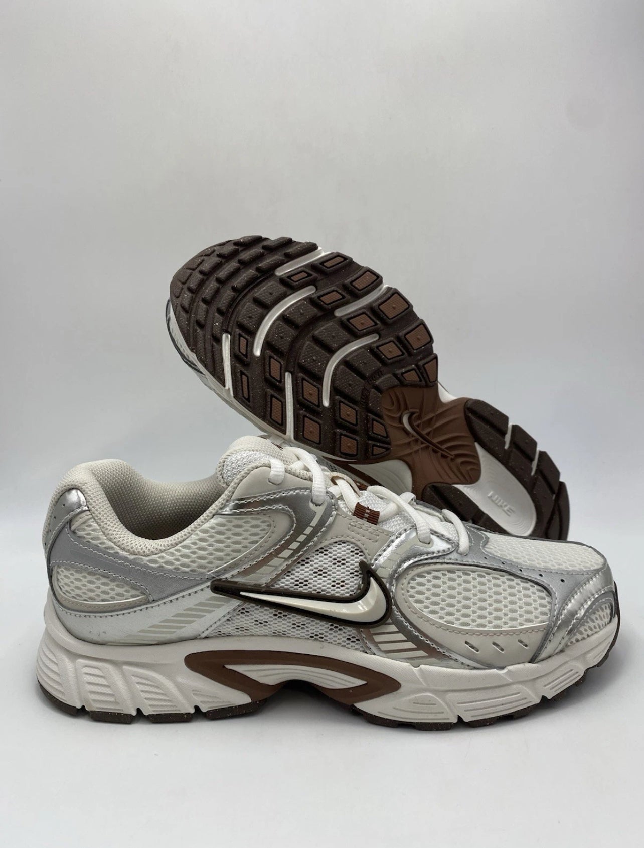 Nike V5 RNR - Orewood Brown