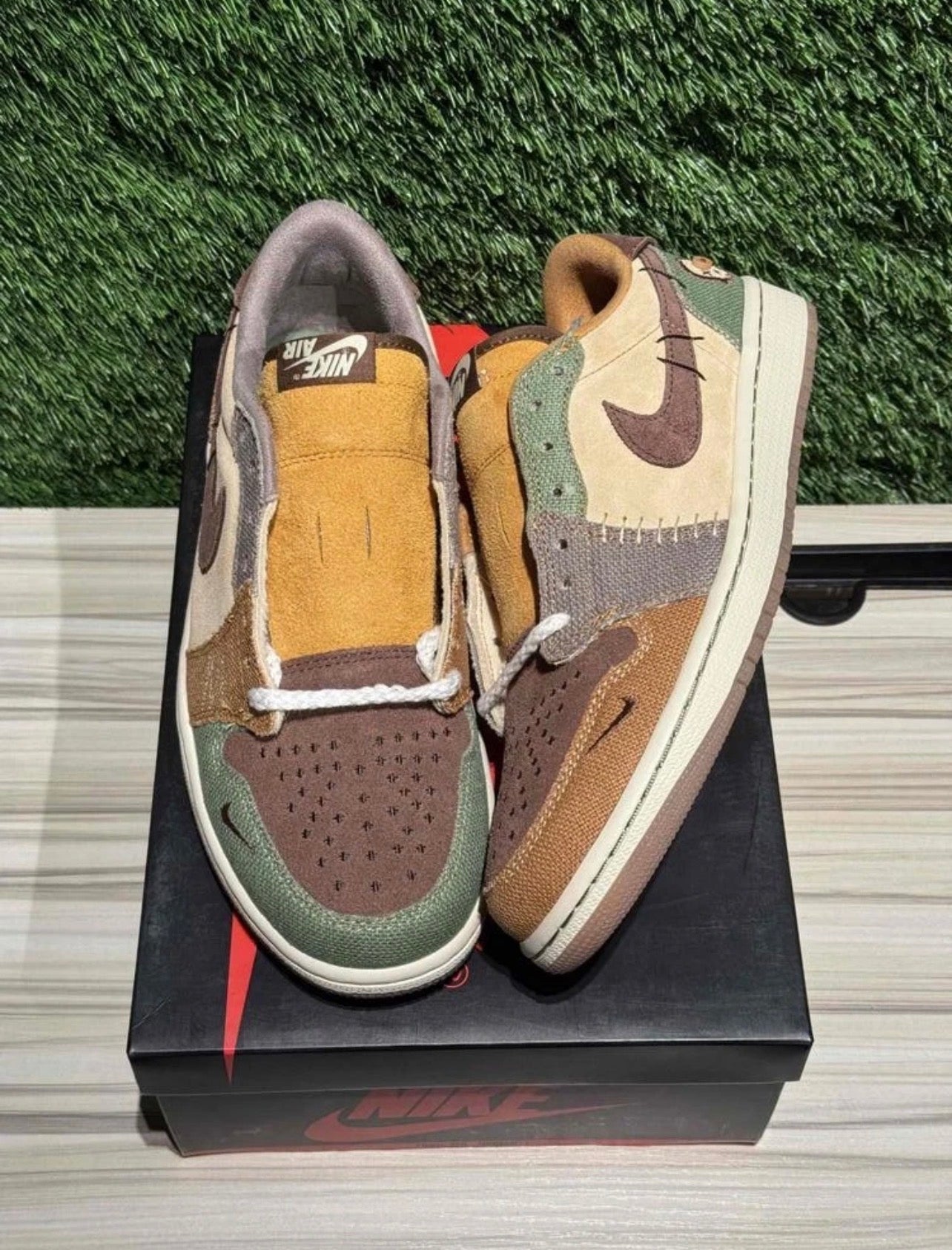 Jordan 1 Low - Voodoo