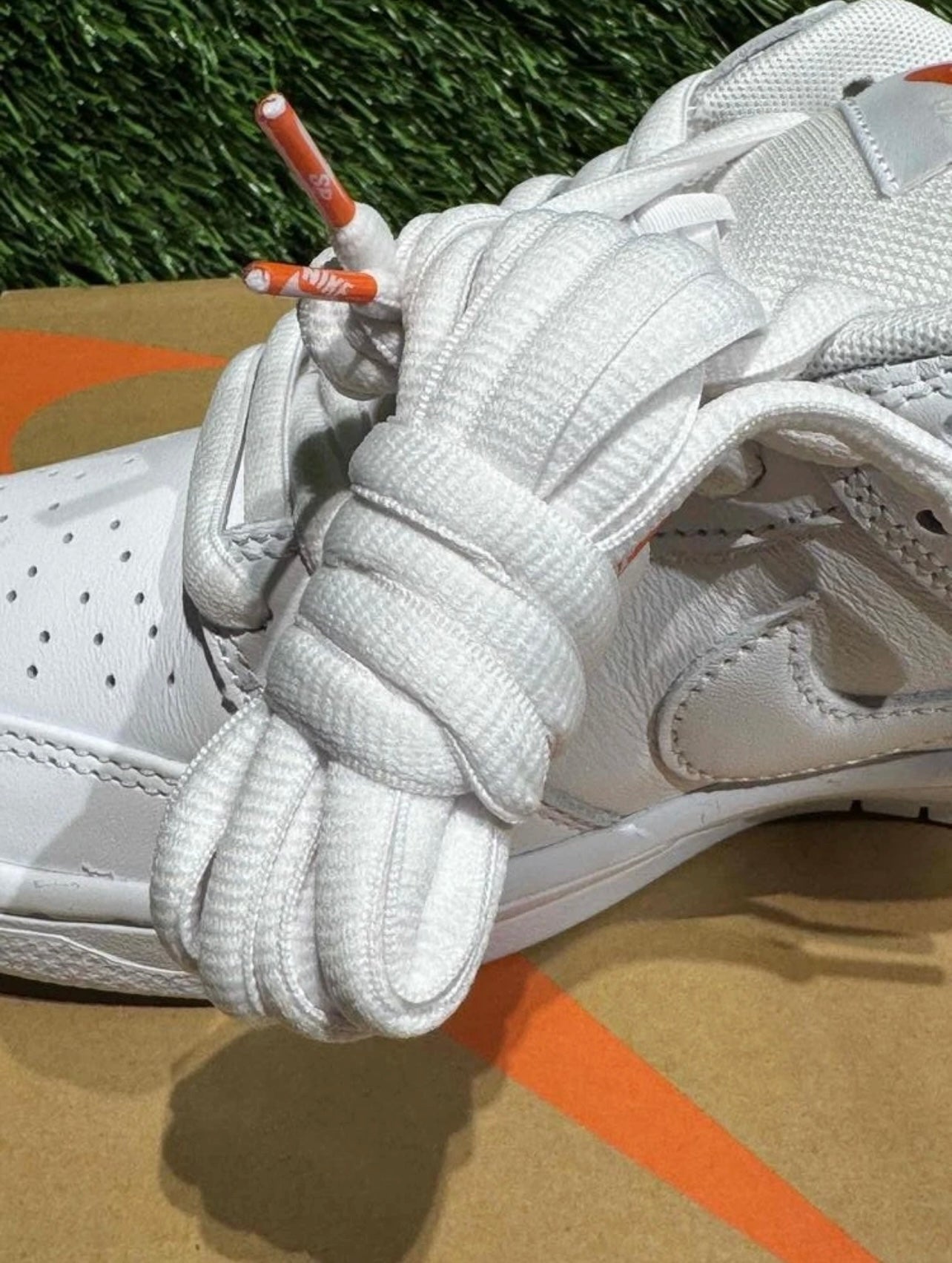 A Nike Dunk - Triple White - Orange Label