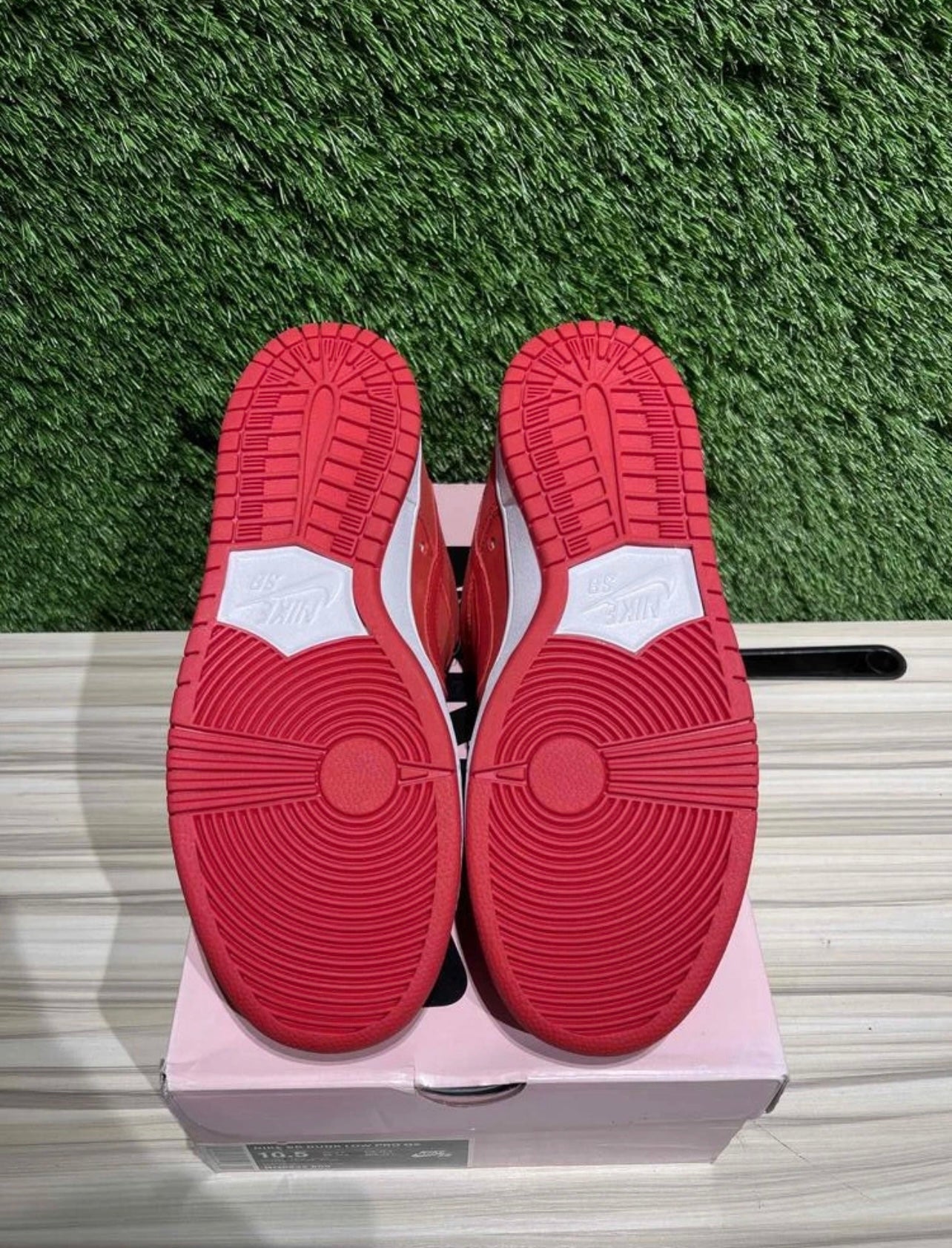 A Nike Dunk - Valentines Day