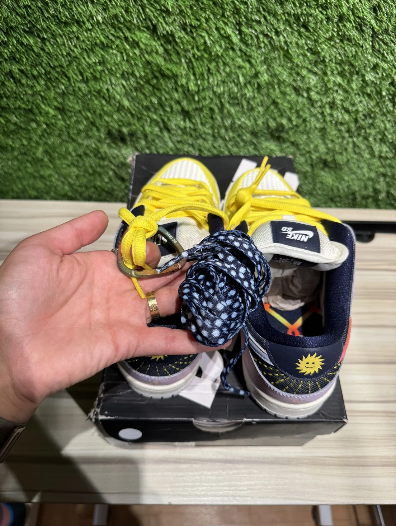 A Nike SB Dunk- Be True