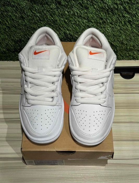 A Nike Dunk - Triple White - Orange Label