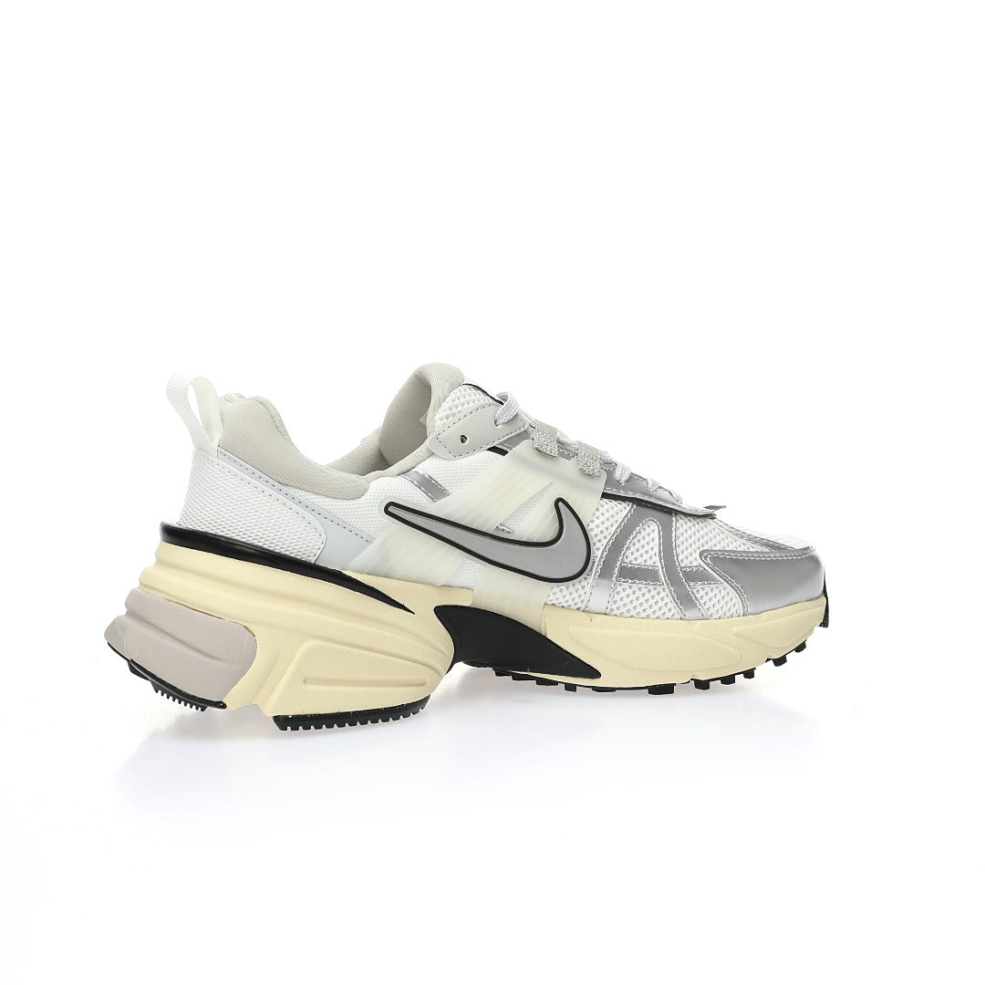 Nike V2K Metallic Silver White