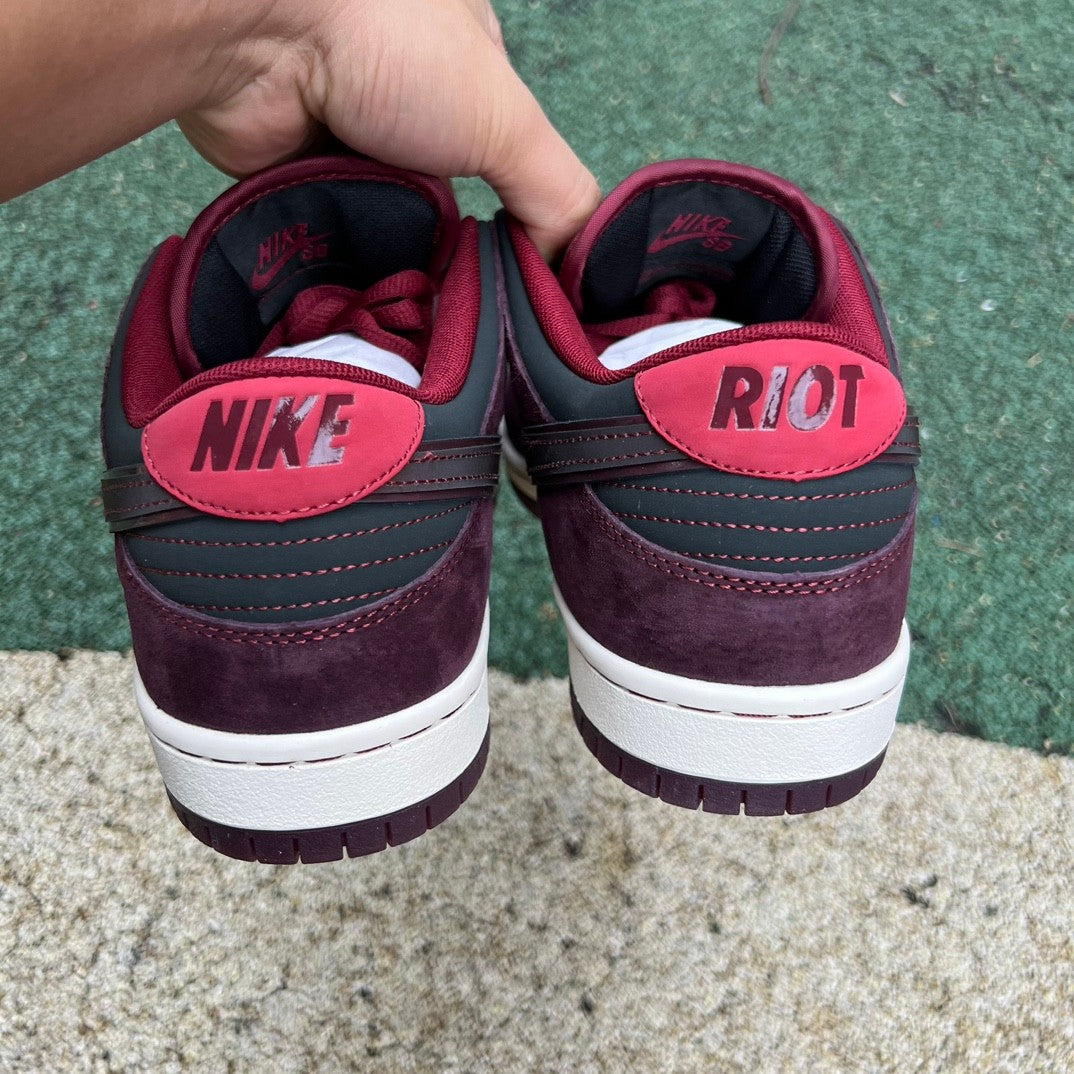 A Nike SB Dunk - Riot Skateshop