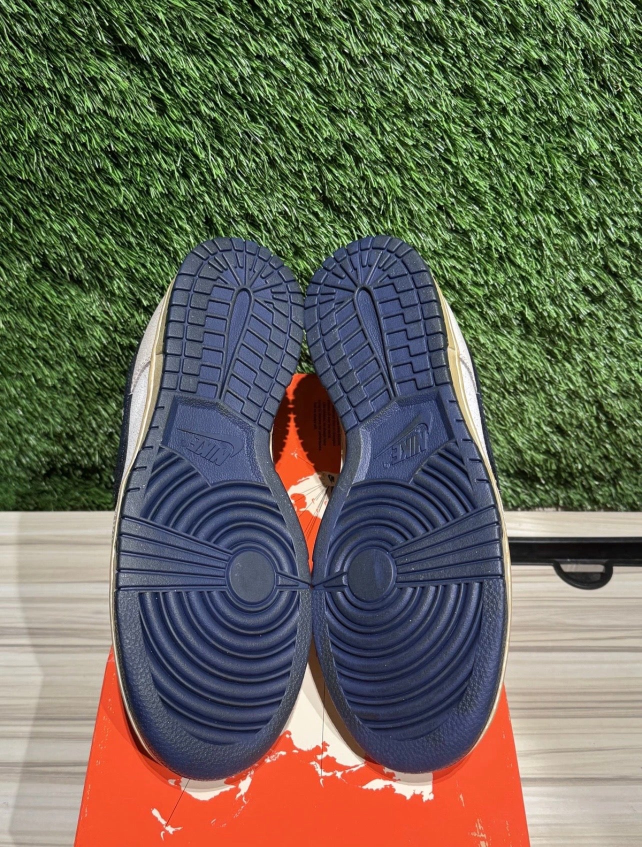 A Nike Dunk - Stranger Things