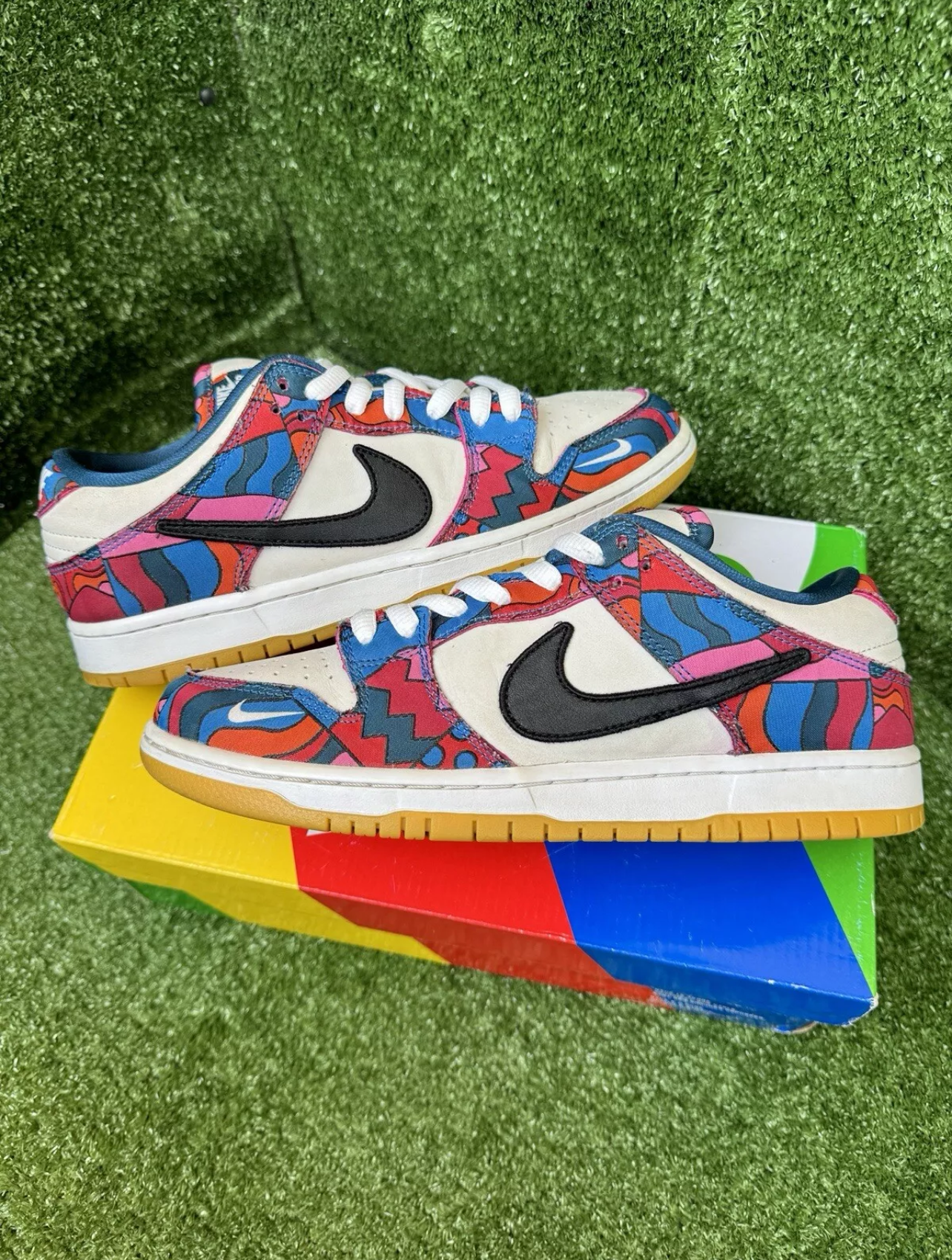 A Nike SB Dunk - Parra Abstract Art