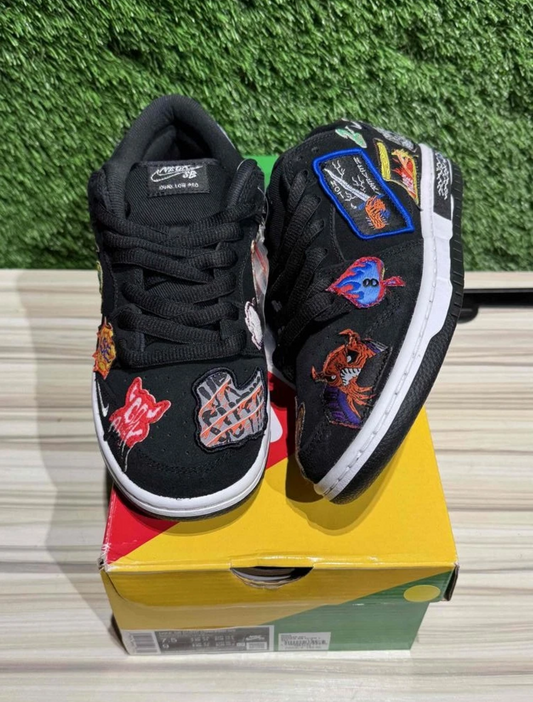 A Nike SB Dunk - Neckface