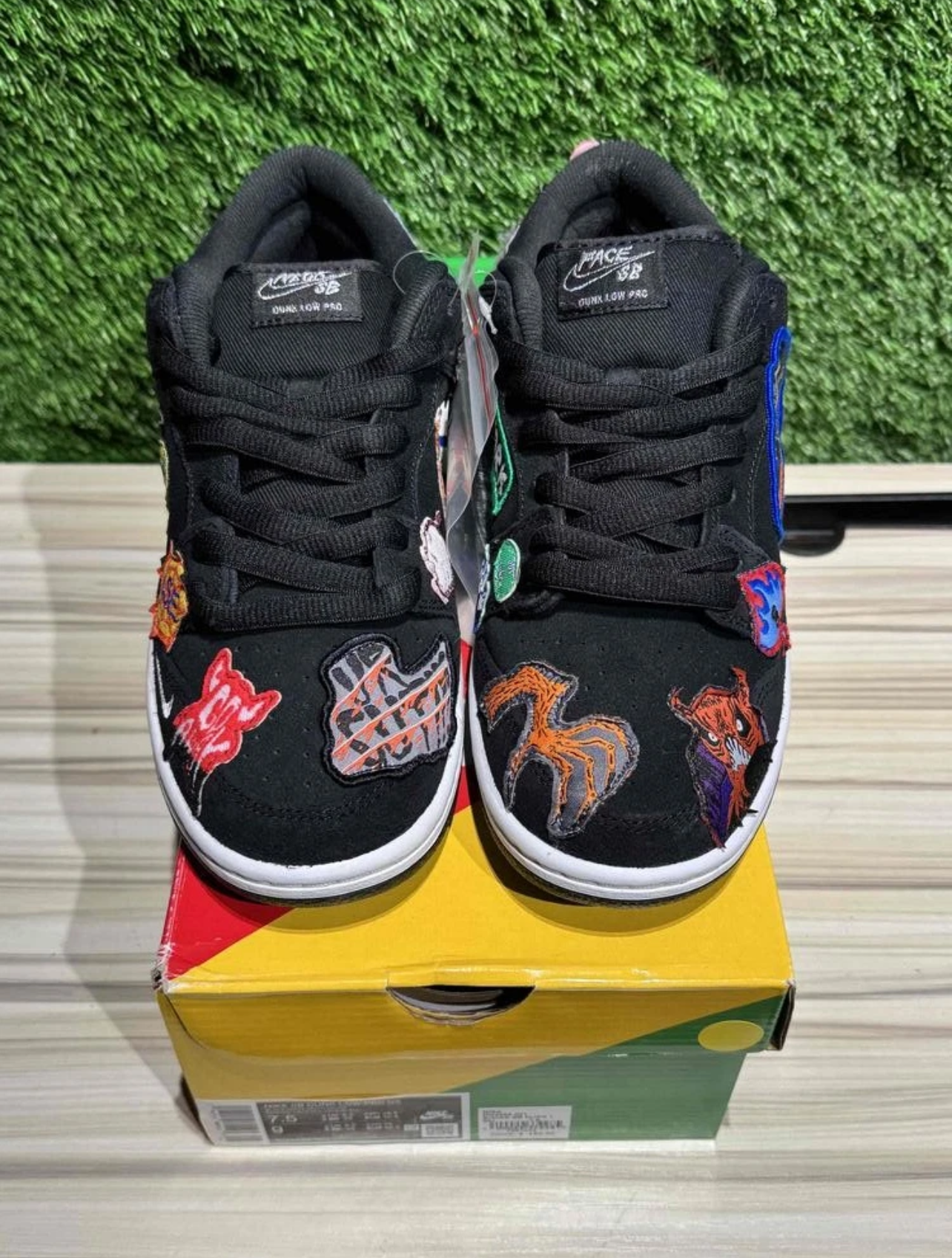 A Nike SB Dunk - Neckface