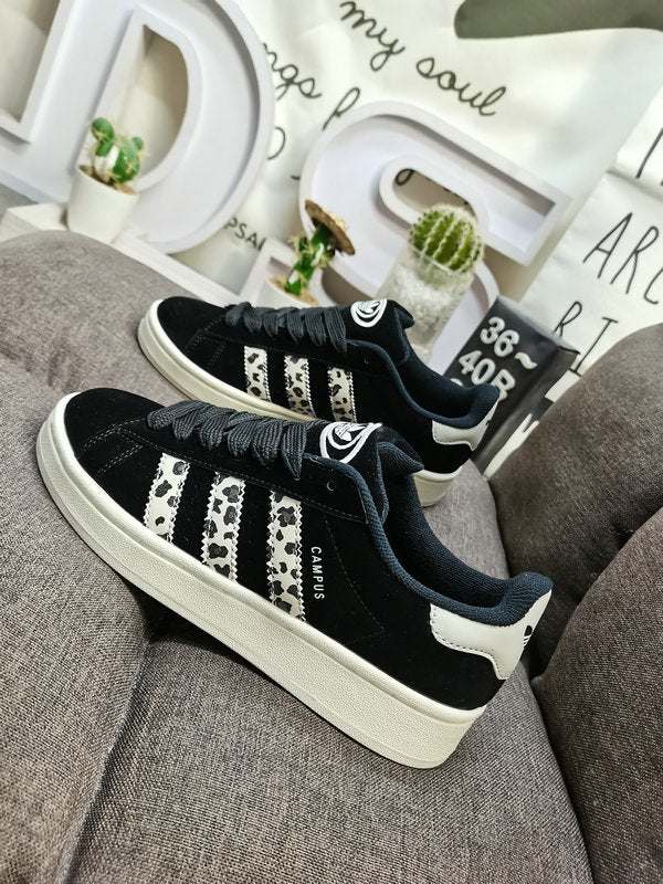 Adidas - Campus 00’s