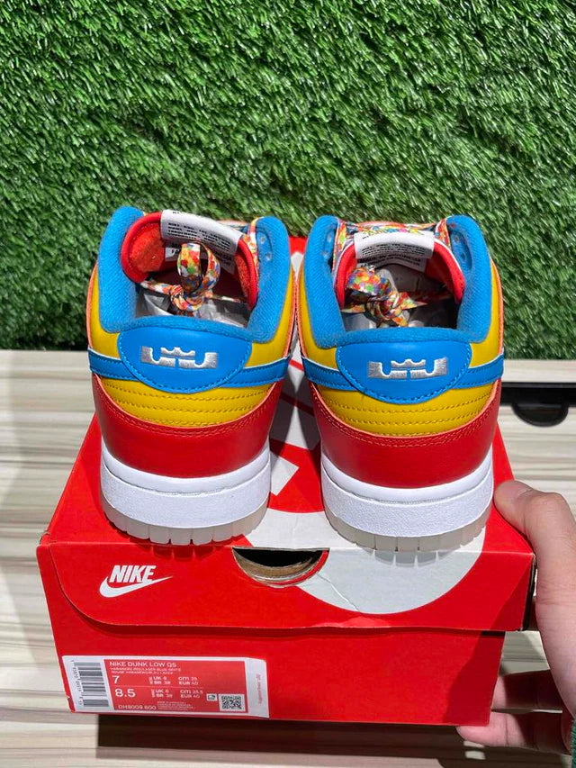 A Nike SB Dunk- Fruity Pebbles