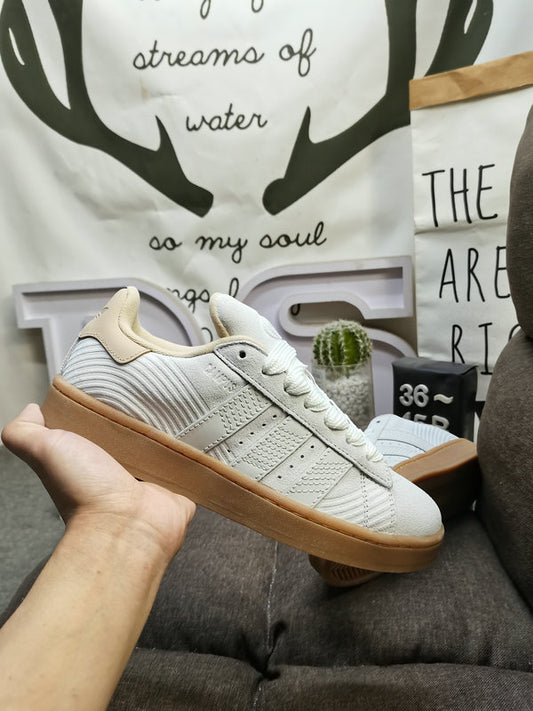 Adidas - Campus 00’s