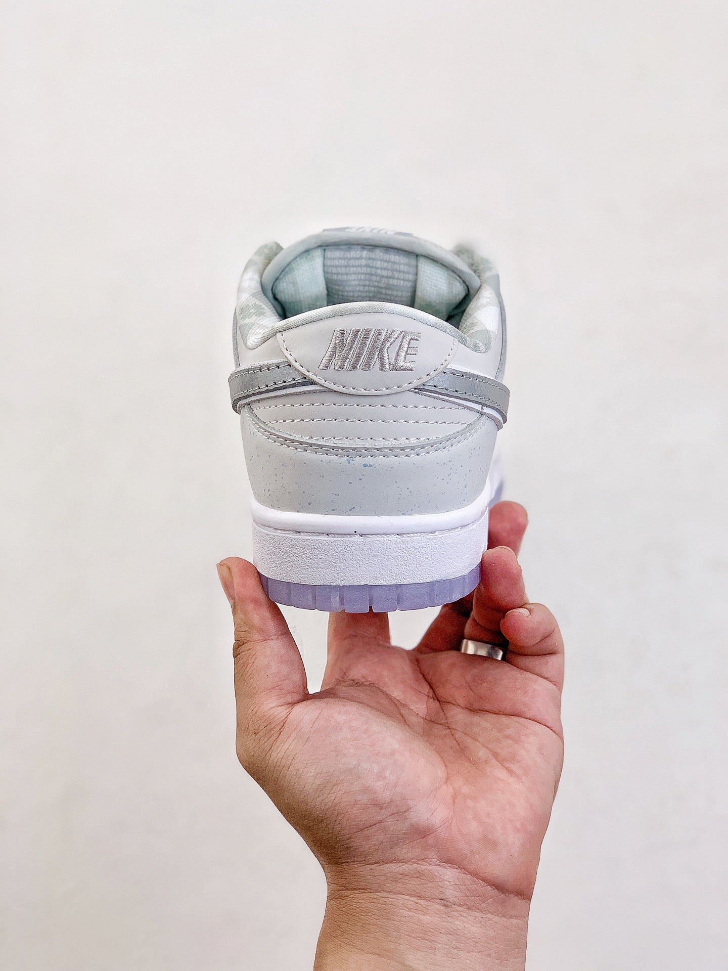 A Nike SB Dunk - White Lobster Concepts