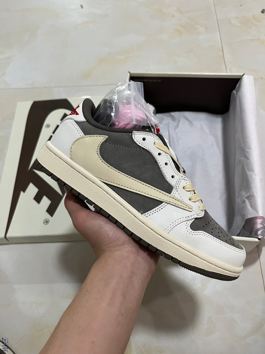 Jordan 1 Travis Scott - Sail and Rodgerock