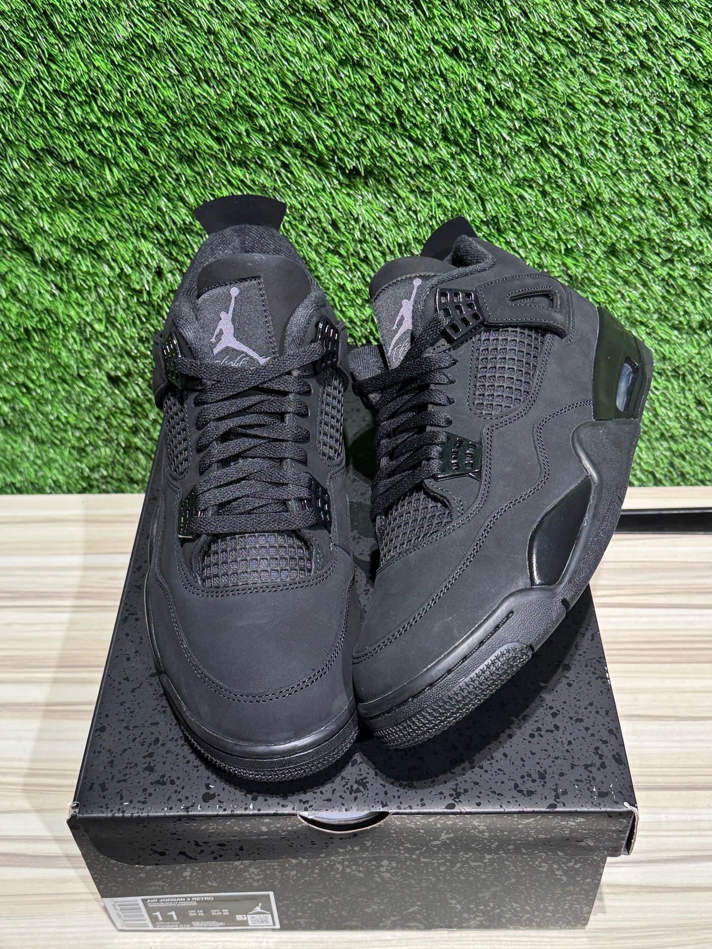 Jordan 4 Retro Black Cat (2025)