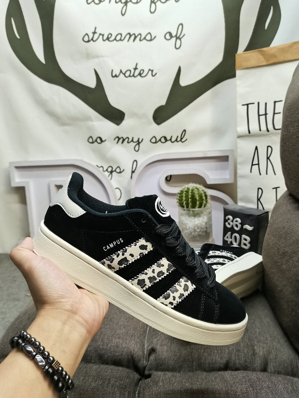 Adidas - Campus 00’s