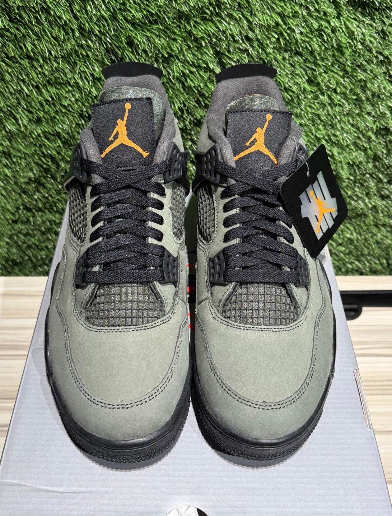 Jordan 4 - Undefeated 2025