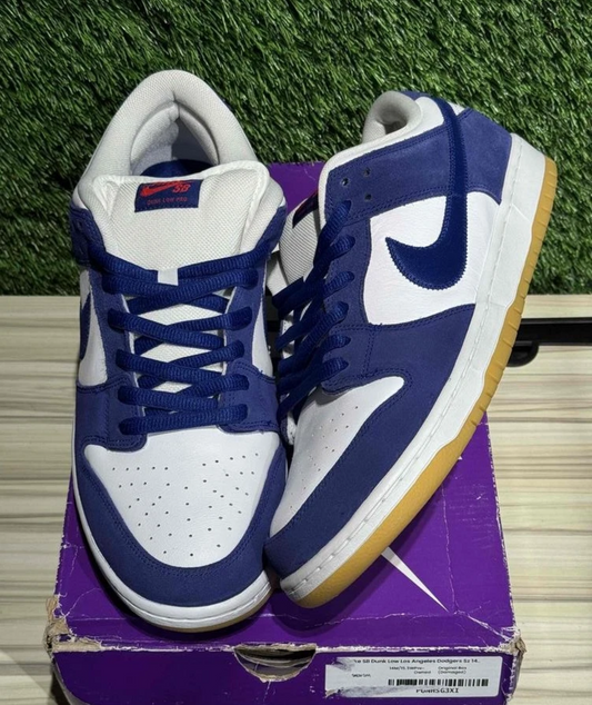 A Nike SB Dunk - LA Dodgers