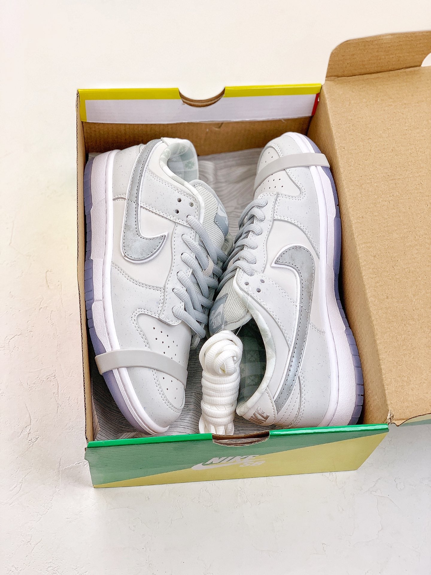 A Nike SB Dunk - White Lobster Concepts