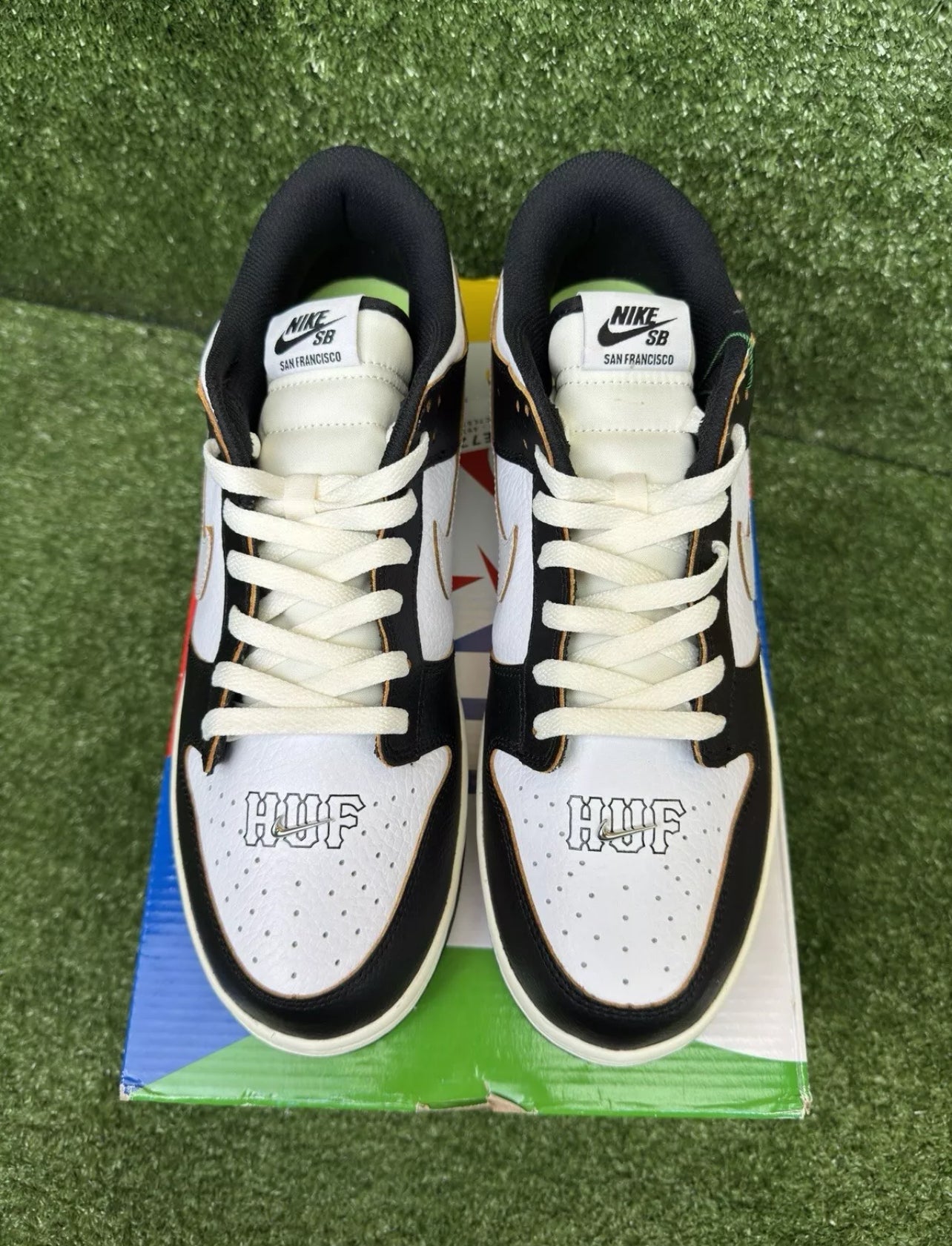 A Nike SB Dunk- HUF San Fransisco