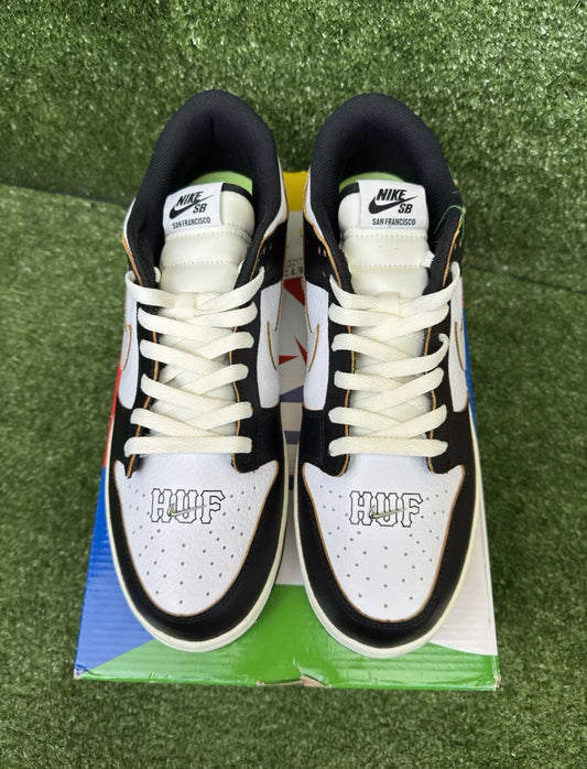 A Nike SB Dunk- HUF San Fransisco