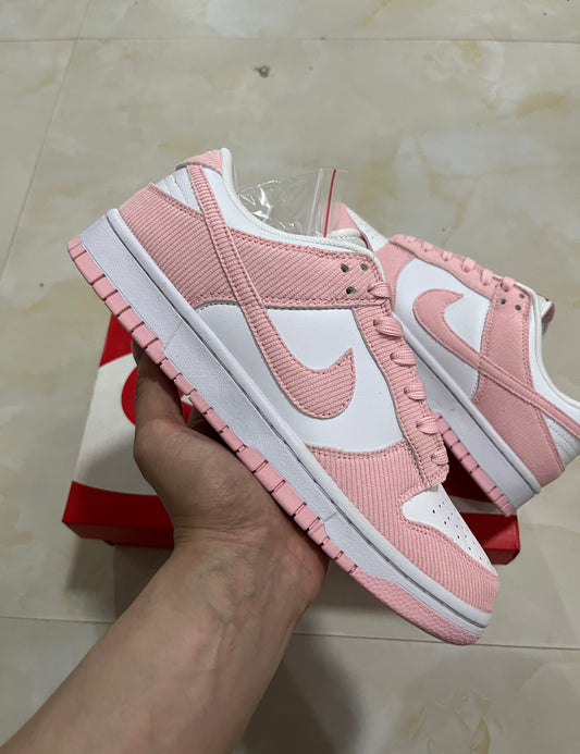 A Nike SB Dunk- Pink Corduroy