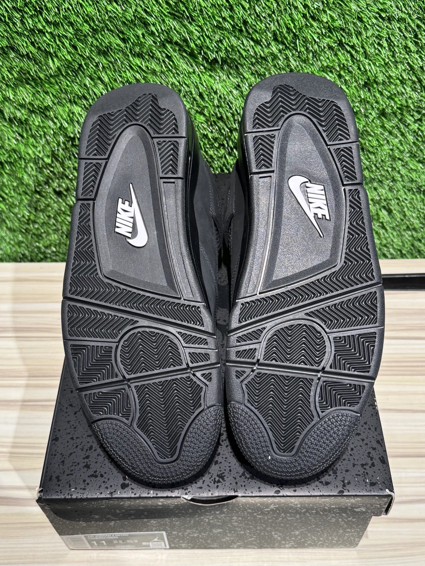 Jordan 4 Retro Black Cat (2025)