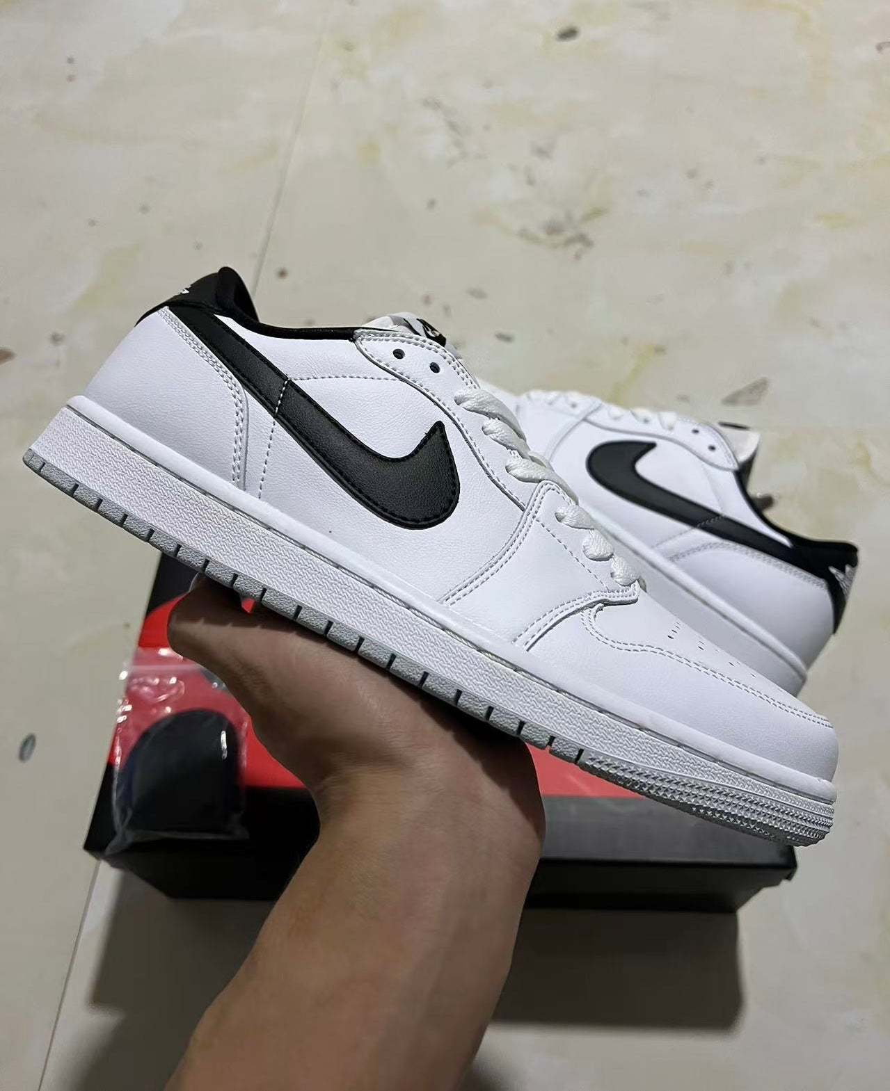 Jordan Retro 1 Low 85’