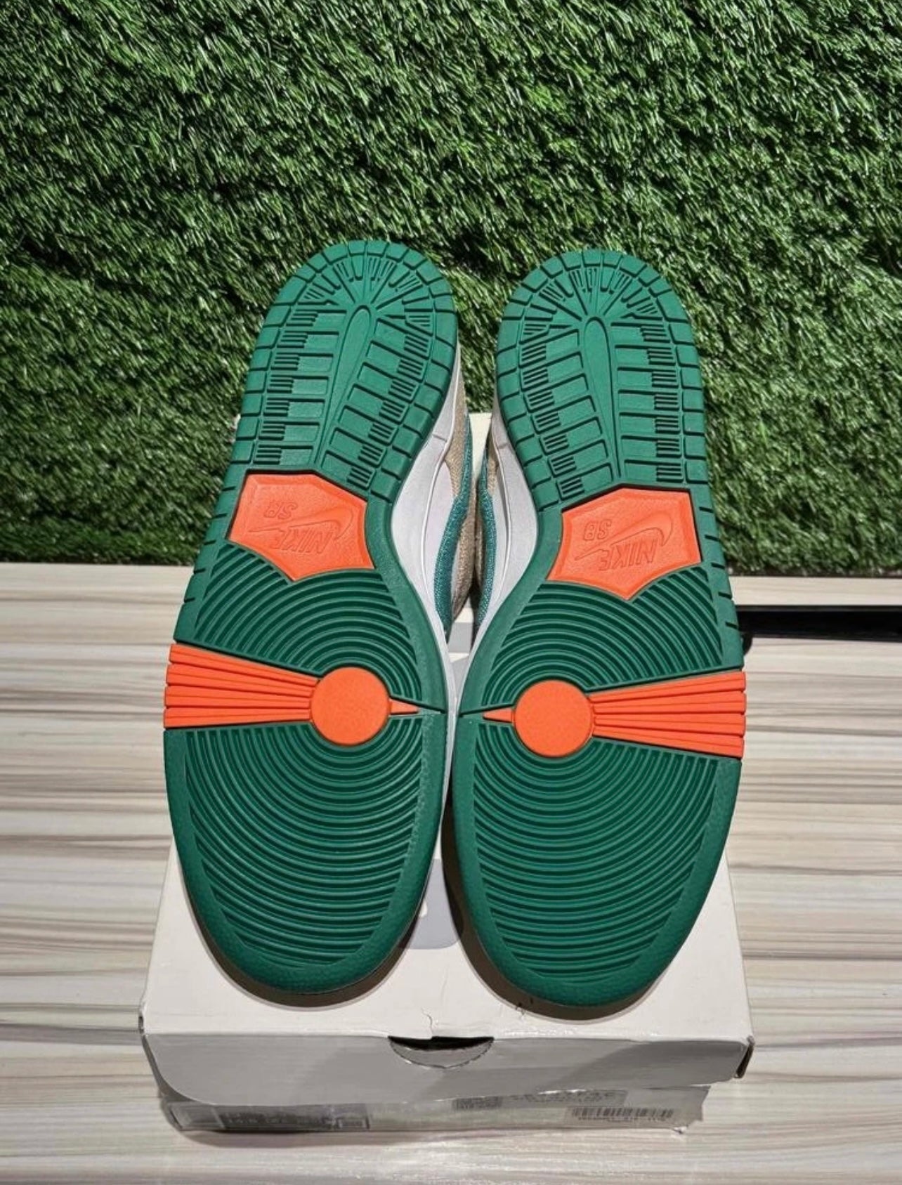 A Nike SB Dunk - Jarritos