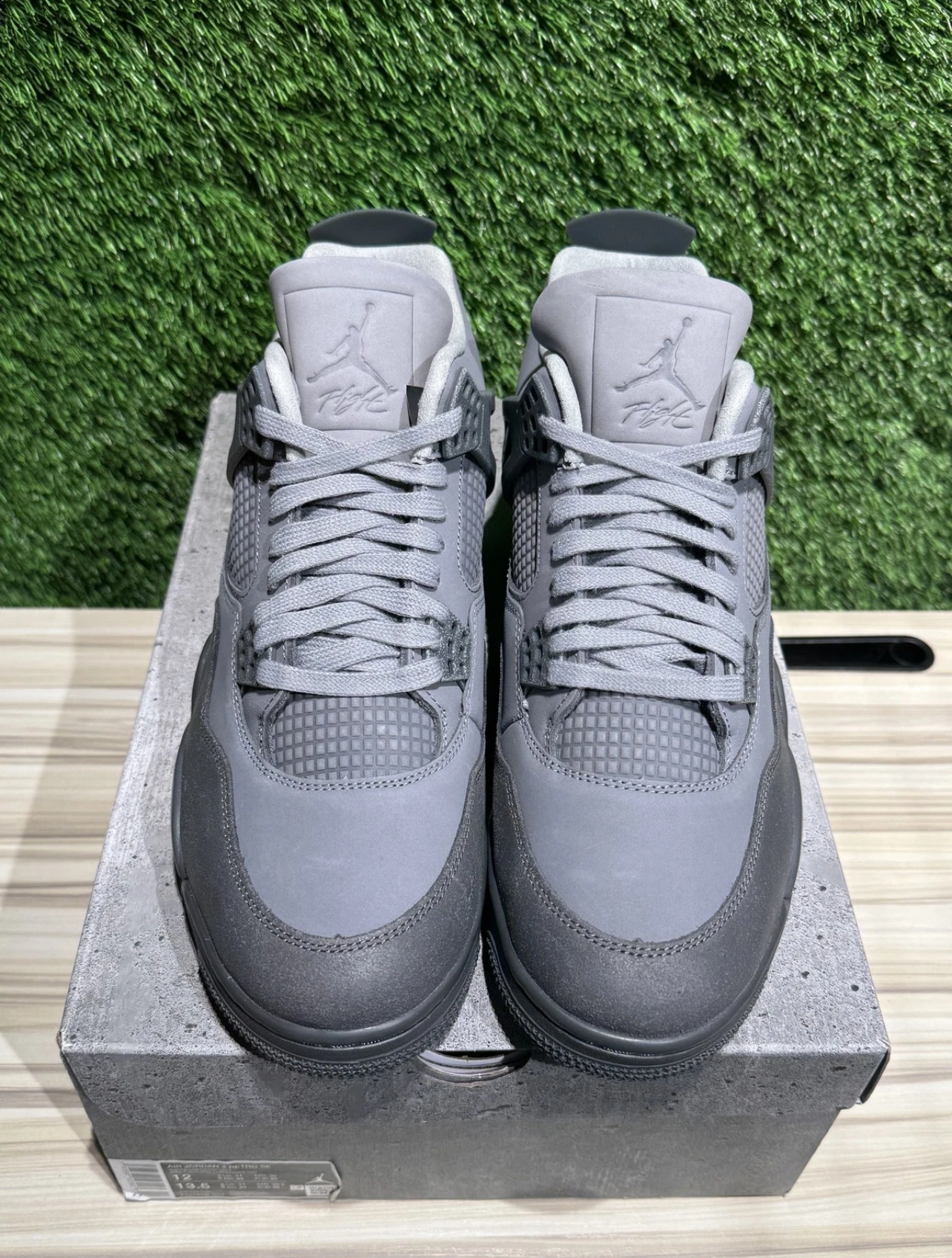 Jordan 4 - Paris Wet Cement