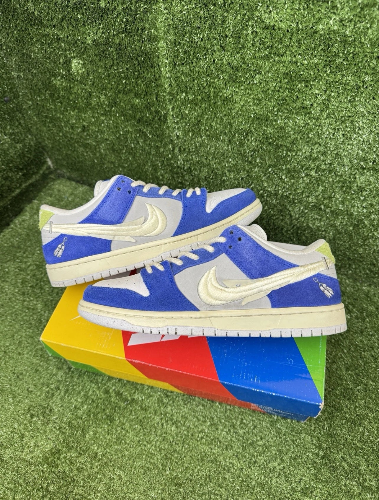 A Nike SB Dunk - Fly Streetwear