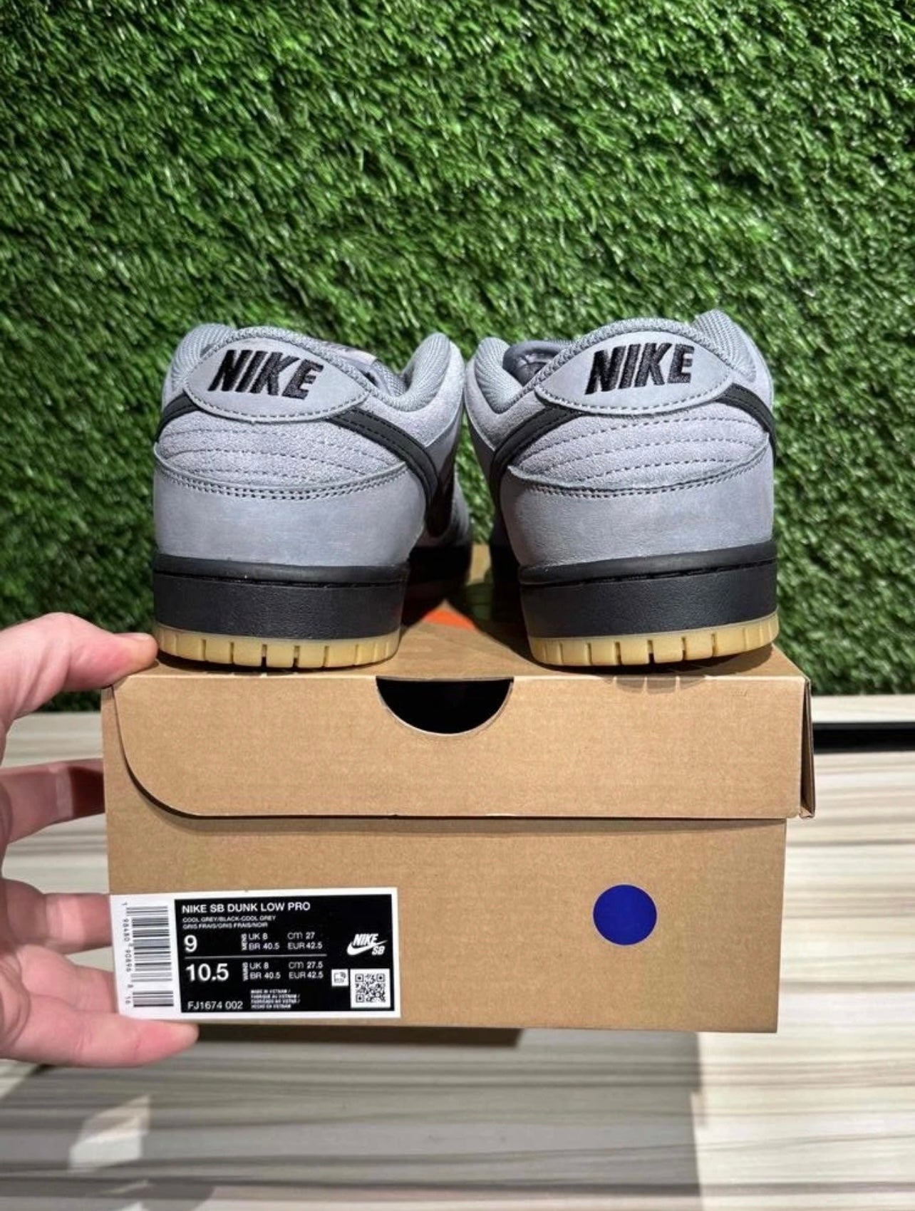 A Nike Dunk - ISO Cool Grey
