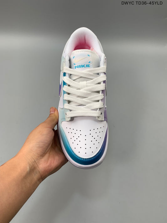 A Nike SB Dunk - Unlock your Space
